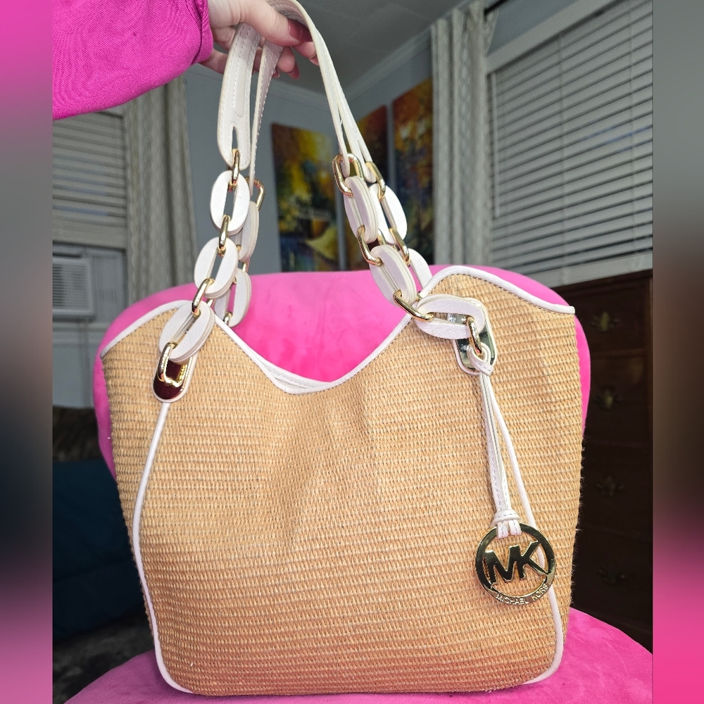 SOLD-Michael Kors Tan and White Woven Straw Shoulder Bag